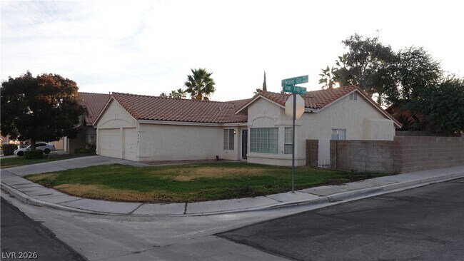 Foto del edificio - 715 Seclusion Glen Ave