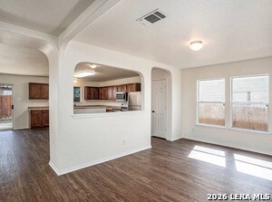 Foto del edificio - 742 Pinafore St