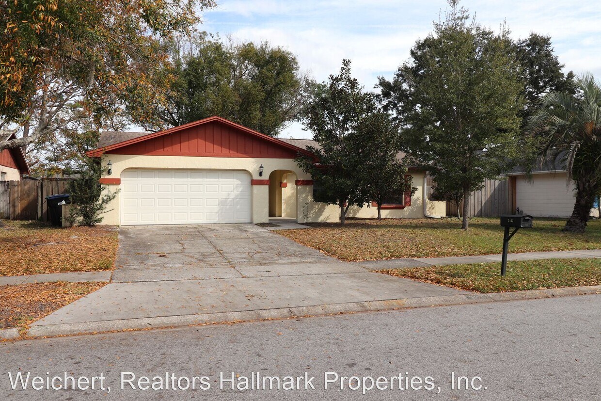 Primary Photo - 3 br, 2 bath House - 3157 Knottypine Ave