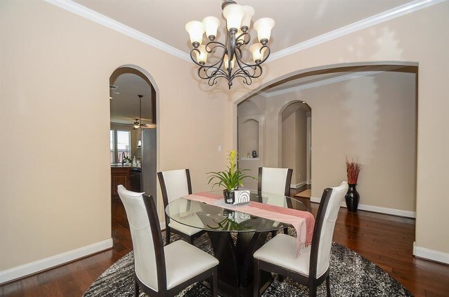 Foto del edificio - 5327 Little Creek Ct