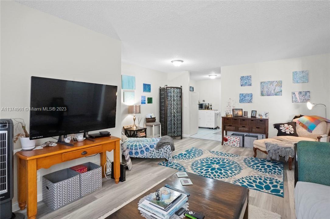 850 E Commercial Blvd Unit 217B, Oakland Park, FL 33334 Condo for