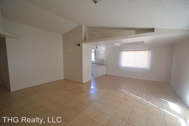 Building Photo - 7953 W Heatherbrae Dr