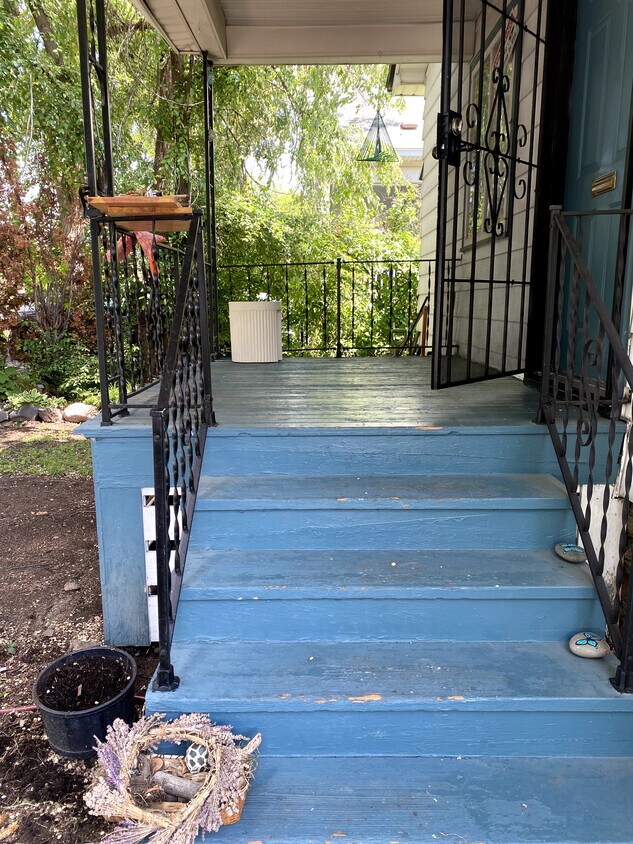 Foto principal - 2226 E 7th Ave