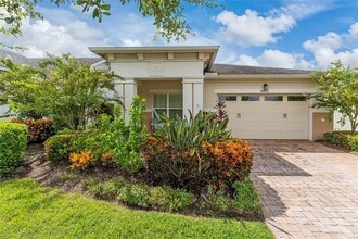 Building Photo - 4904 W Fountainwood Dr