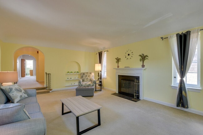 Foto del edificio - 10508 S Claremont Ave
