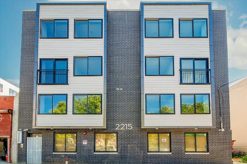 Primary Photo - 2215 N 7th St