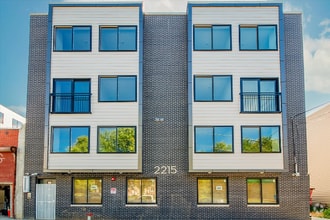 Building Photo - 2215 N 7th St