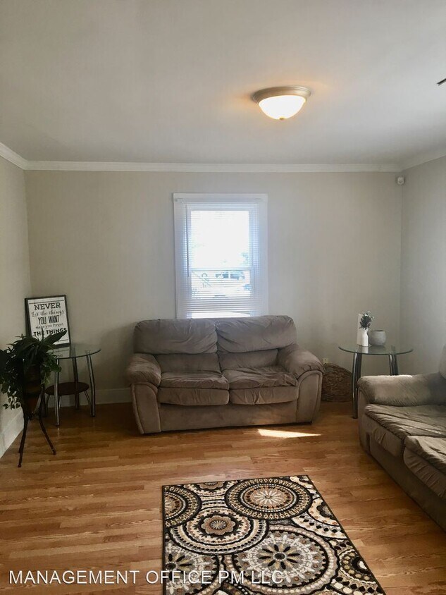 Primary Photo - 2 br, 1 bath House - 2544 Elmin