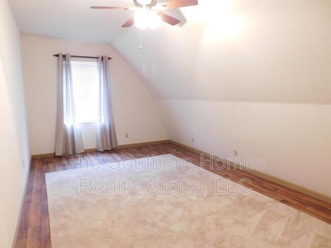 Foto del edificio - 108 Stanton Ln