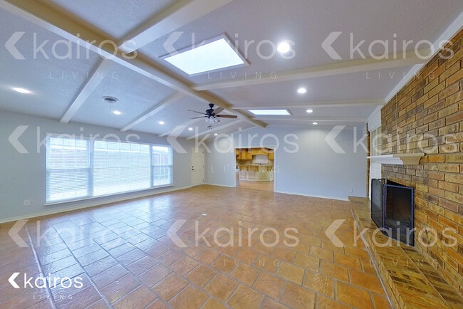 Building Photo - 6604 Palacio Dr.