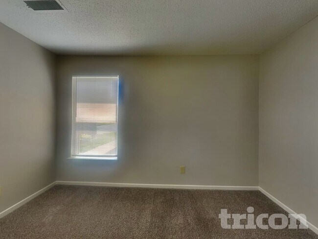 Building Photo - 2426 Black Antler Ct