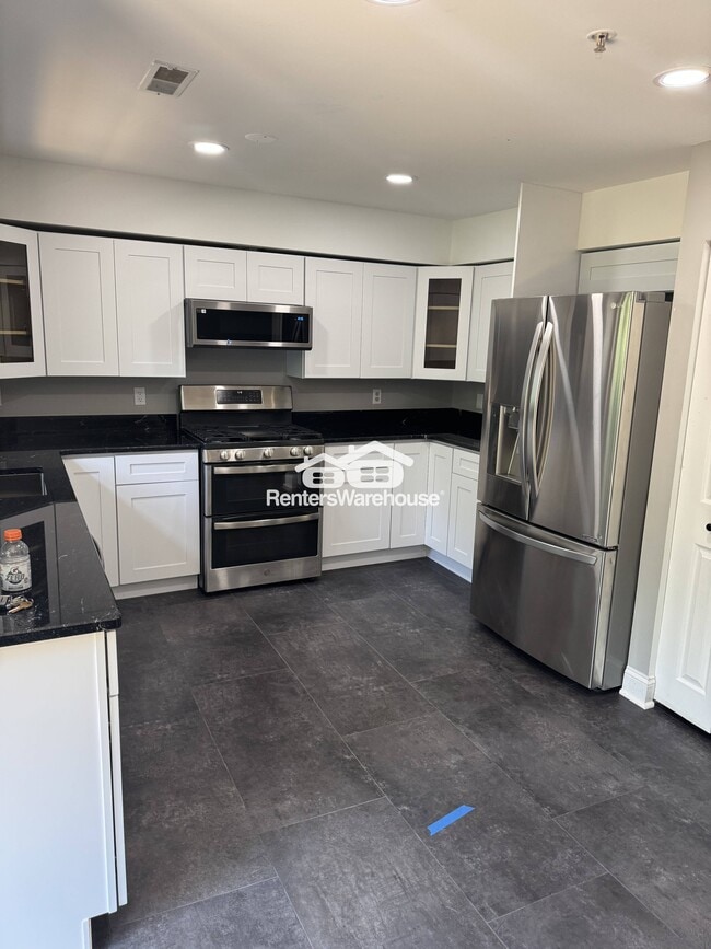 Building Photo - 6505 Polynesian Ln