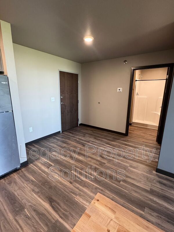 Foto del edificio - 226 E Greenfield Ln