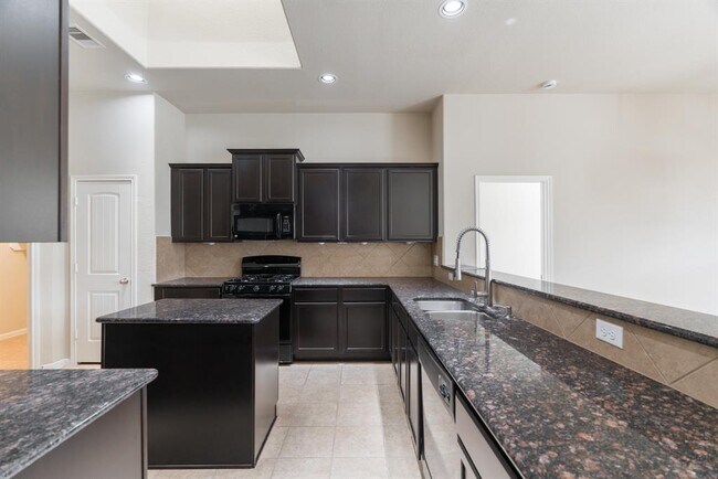 Foto del edificio - 8931 Finnery Dr