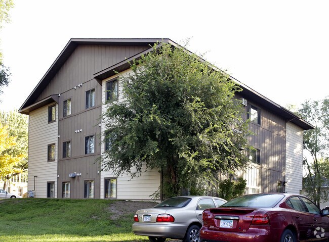 Husky Place Apartments Husky Place Apartments