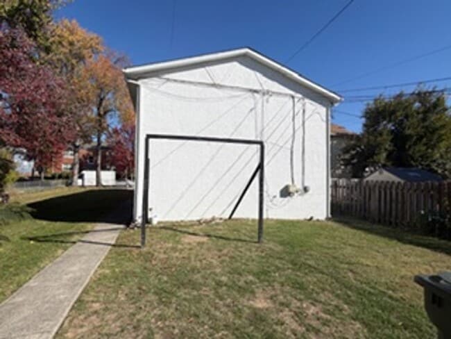 Foto del edificio - 2637 Adams Ave