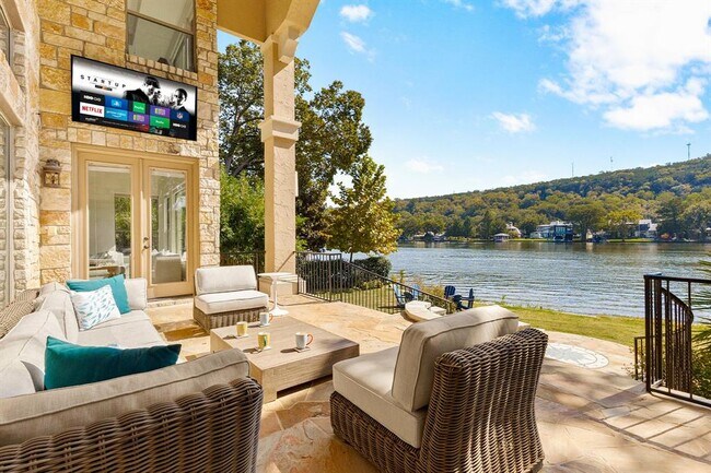 Foto del edificio - 3113 Ski Shores Terrace