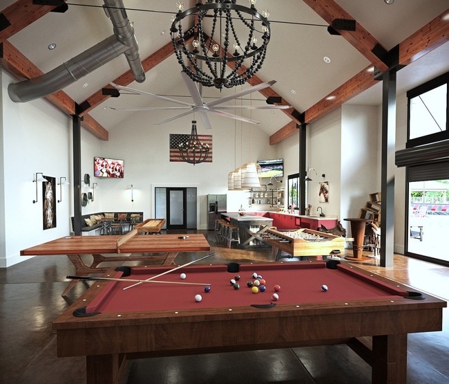 Interior Photo - Yugo Pullman Hills