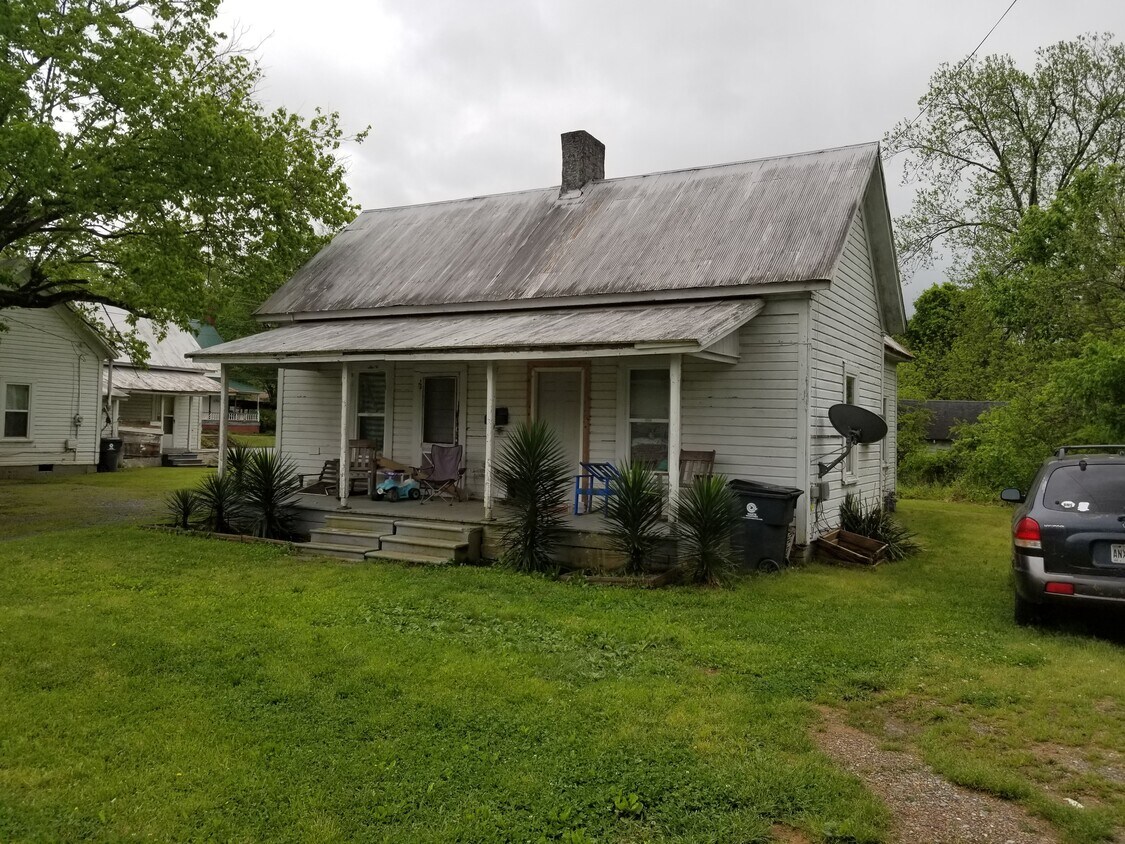 Primary Photo - 417 pearl st
