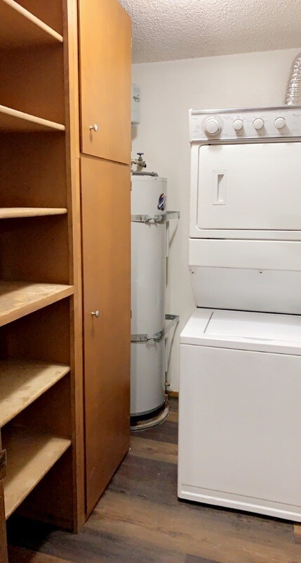 Foto del edificio - 305 La Villa Dr