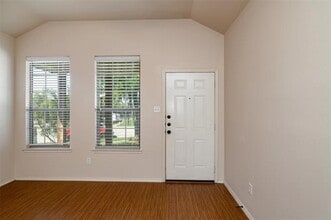 Building Photo - 2307 Wood River Pkwy