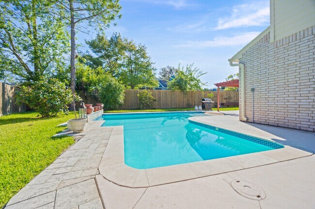 Foto del edificio - 3202 Enclave Trail