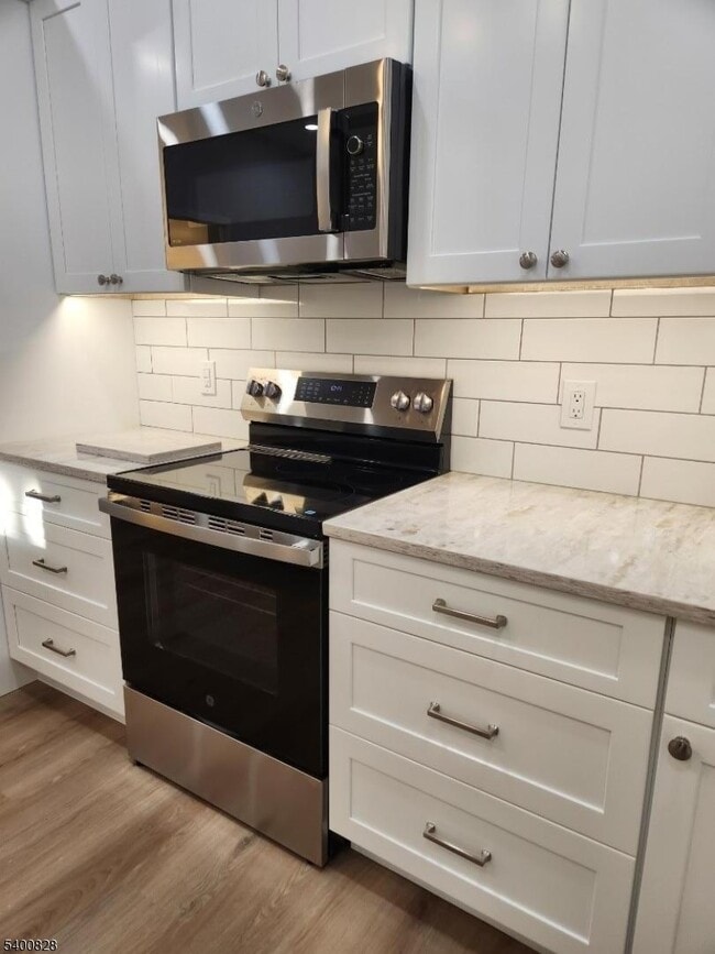 Building Photo - 111 Mulberry St