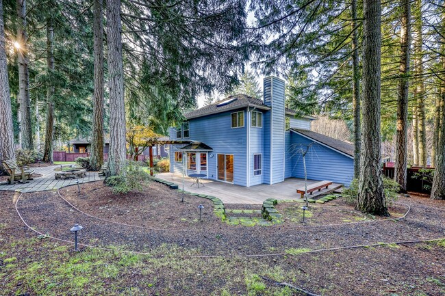 Building Photo - Beautiful Gig Harbor Home