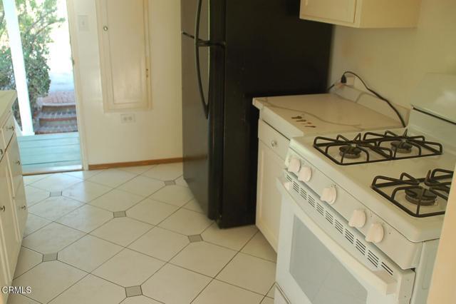 Foto del edificio - 1637 Raymond Hill Rd
