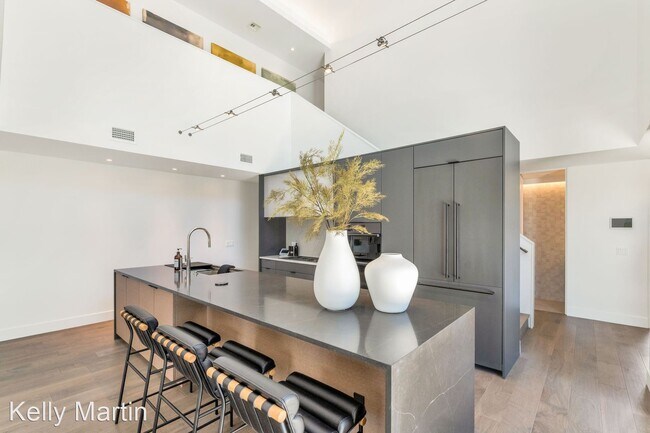 Foto del edificio - 4 br, 3.5 bath House - 1325 E Pomelo Grove LN