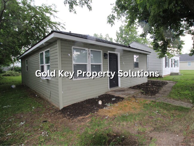 Foto del edificio - Updated 3 BR 1 BA House in Muncie