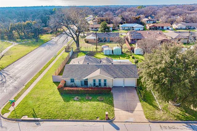 Foto principal - 3912 Raphael Dr