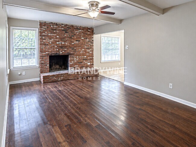 Foto del edificio - 5139 Rolling Meadows Dr