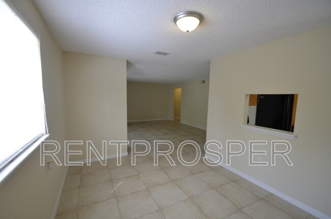 Building Photo - 4086 Dijon Dr