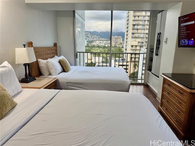 Foto del edificio - 2440 Kuhio Ave.