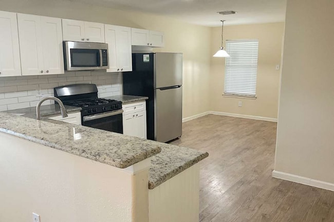 Building Photo - 16818 Atascocita Bend Dr