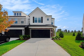 Building Photo - 5525 E Spaniel Dr