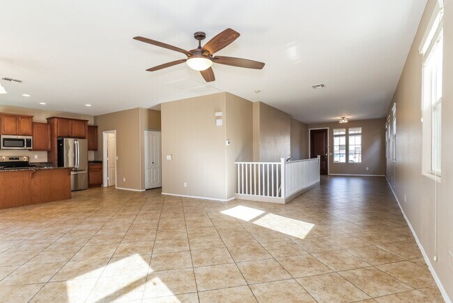 Foto del edificio - 2044 S Heron Ln