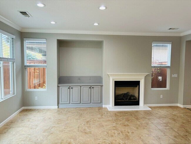 Foto del edificio - Beautiful Sommerset Home for Lease