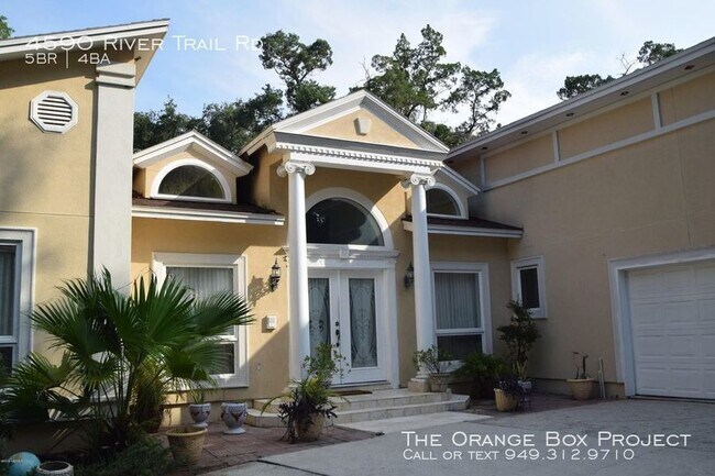 Foto del edificio - 4590 River Trail Rd