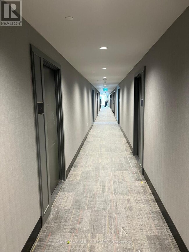 Photo du bâtiment - 20 All Nations Dr