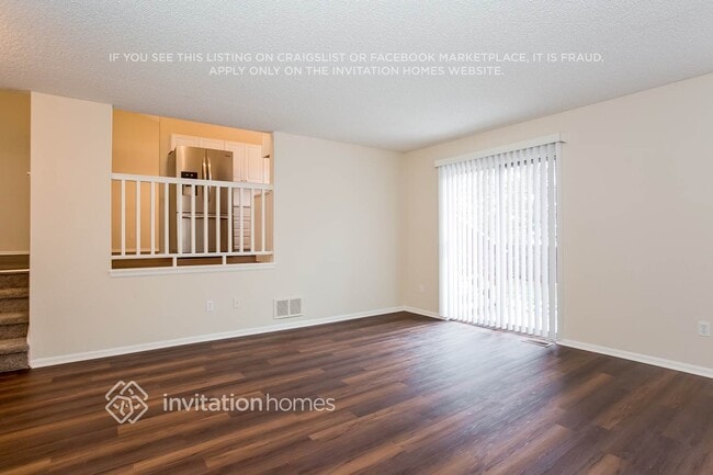 Building Photo - 17319 Lindon Dr