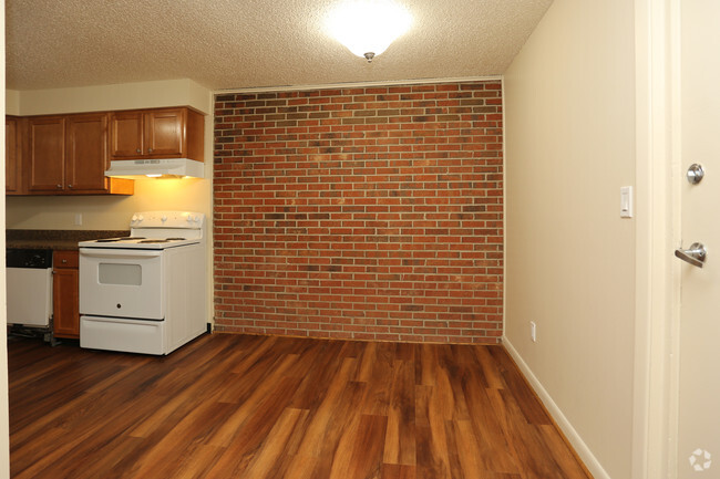 2BR-Front: Dining Area - Liberty Square Apartments