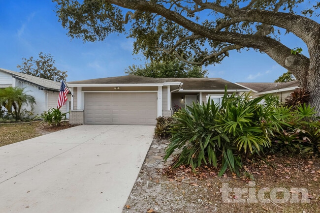 Building Photo - 3014 Curry Woods Dr