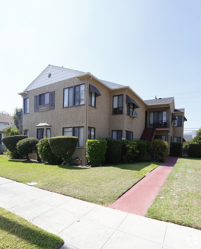 Foto del edificio - 1010-1012 W Glenoaks Blvd