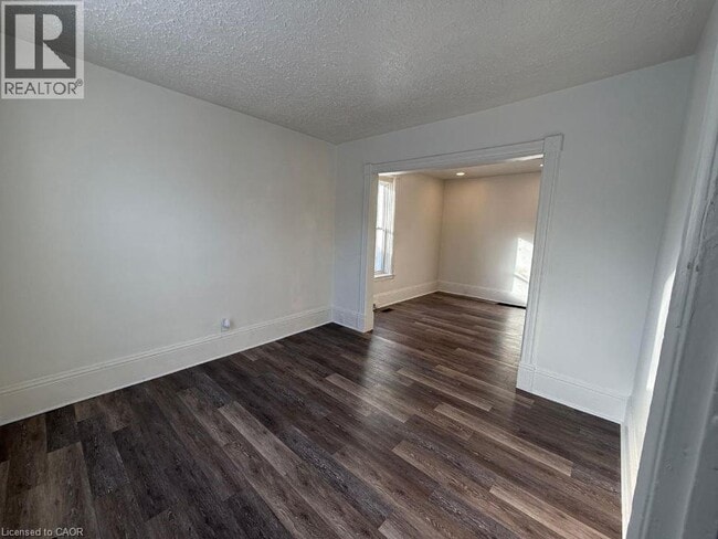 Photo du bâtiment - 35 Park Ave