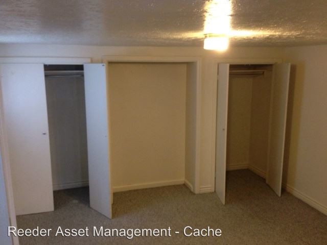 Building Photo - 85 E 500 N