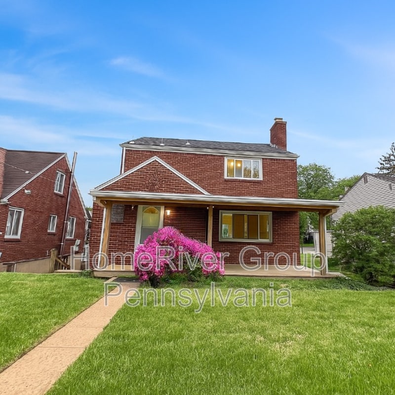 Primary Photo - 1066 Elwell St