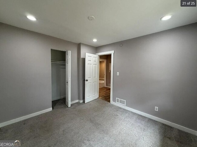 Building Photo - 109 Scarlett Dr