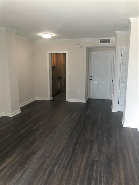 Foto del edificio - 1280 W Peachtree St NW